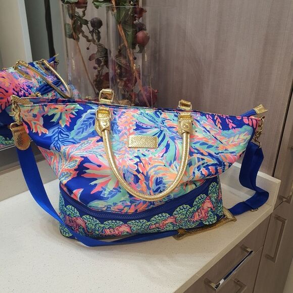 Lilly Pulitzer Handbags - Lilly Pulitzer Weekender Duffle Bag sunset safari